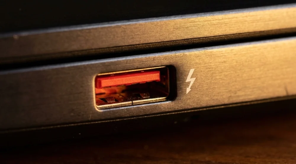 Red usb port charging speed